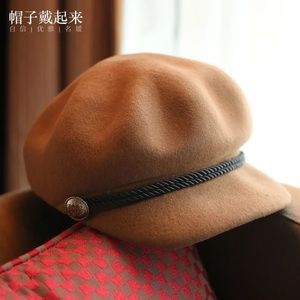 Ladies Brand new 100% wool beret